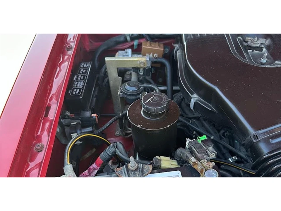 1996 Nissan Frontier - Image 17 of 28