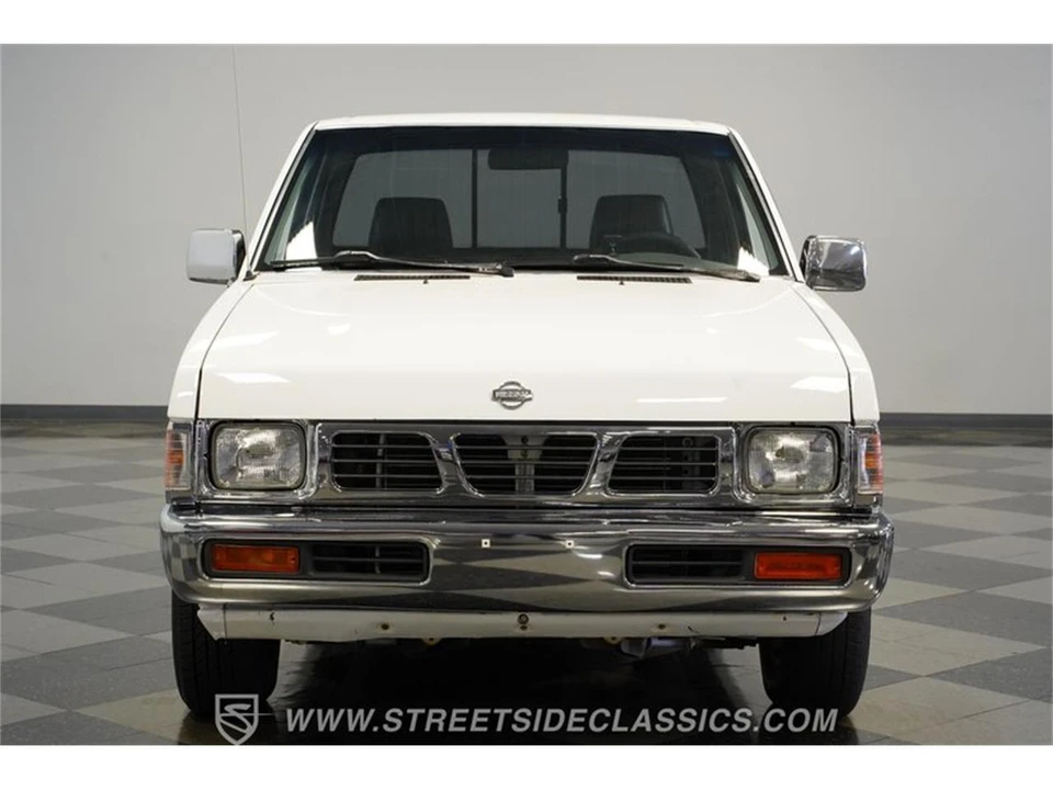 1996 Nissan Frontier - Image 16 of 31