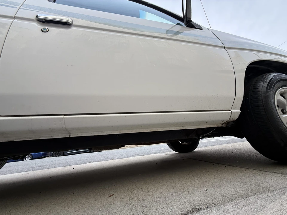 1996 Nissan Frontier - Image 25 of 31