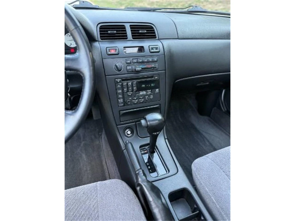 1996 Nissan Maxima 4th Gen - Image 12 of 25