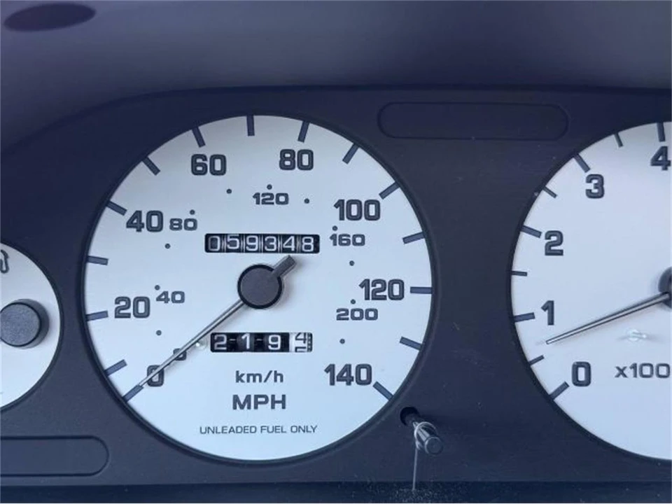 1996 Nissan Maxima 4th Gen - Image 15 of 25