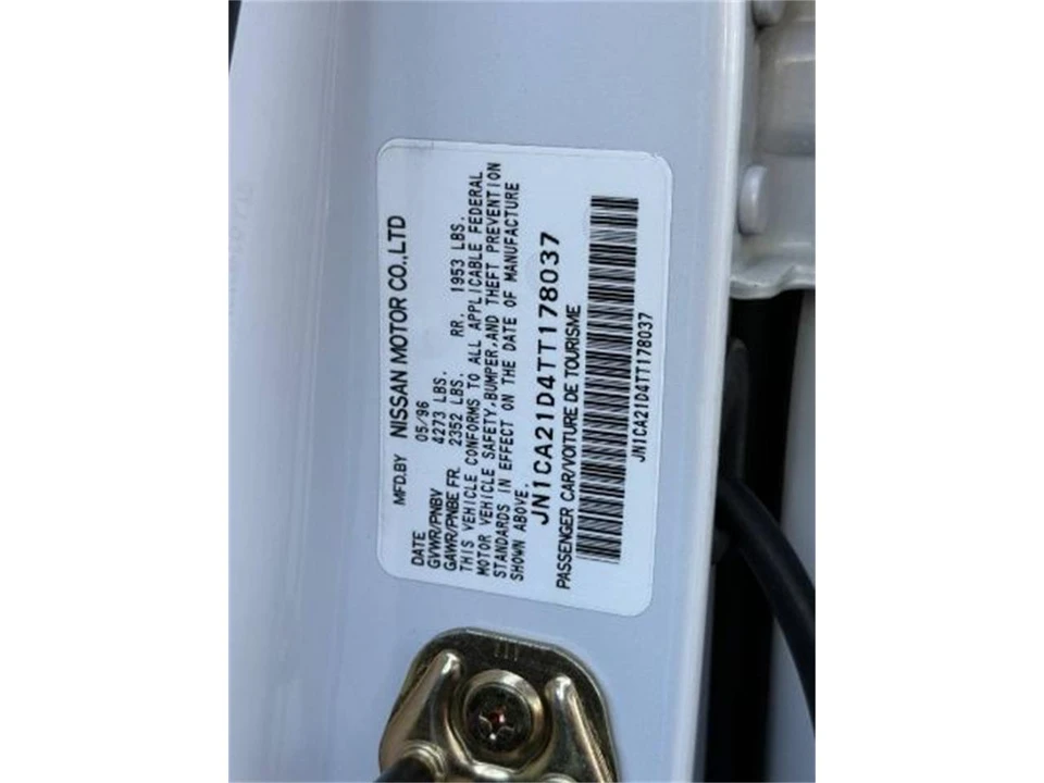 1996 Nissan Maxima 4th Gen - Image 25 of 25