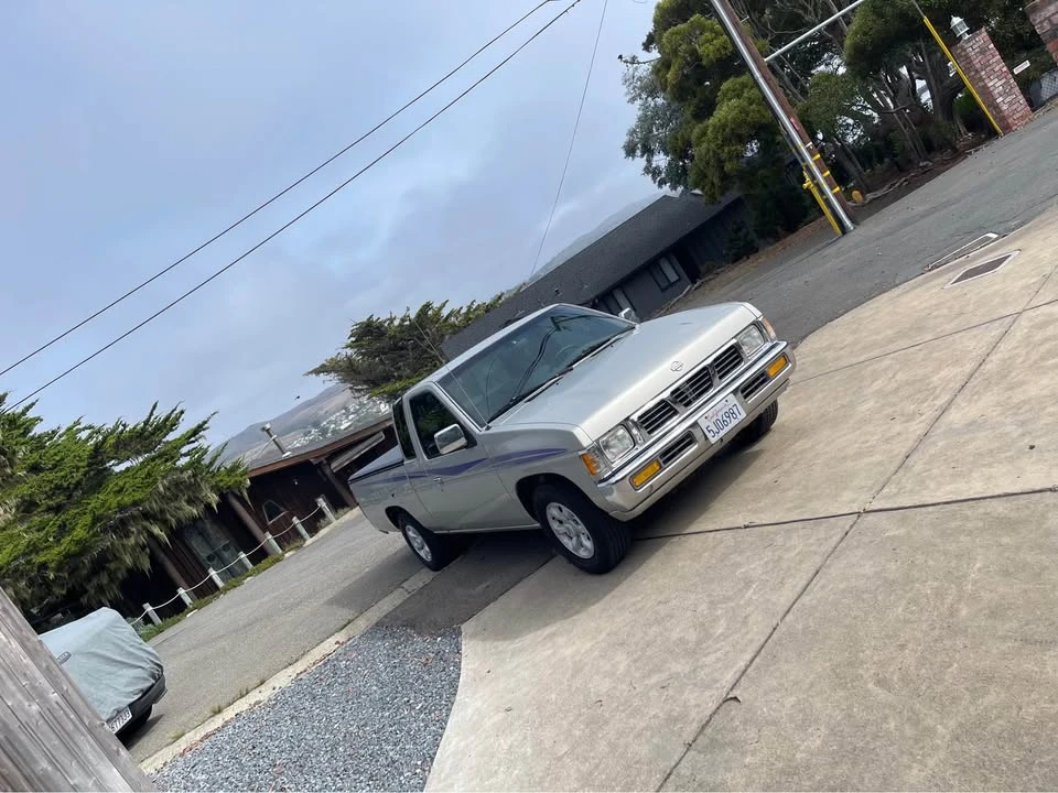 1996 Nissan - Image 12 of 12