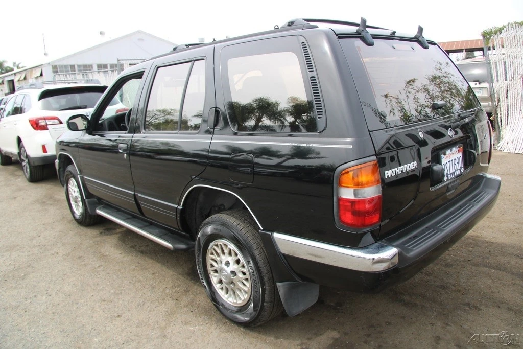1996 Nissan Pathfinder 2nd Gen - Image 5 of 21