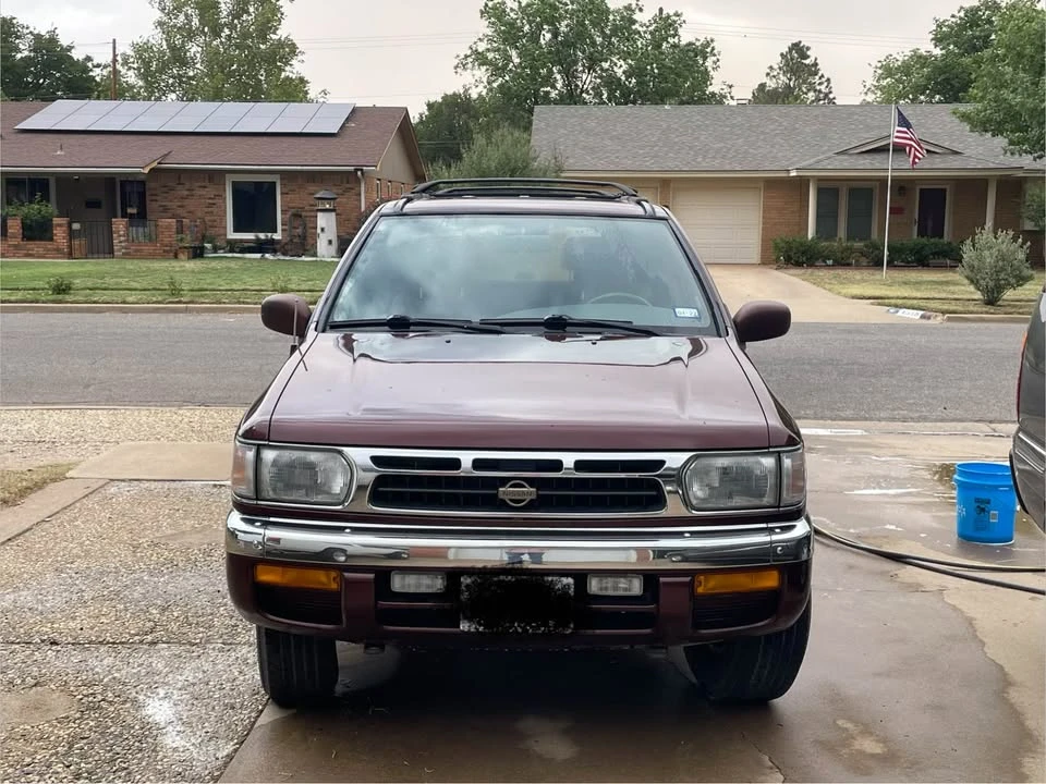 1996 Nissan Pathfinder 2nd Gen - Image 4 of 16