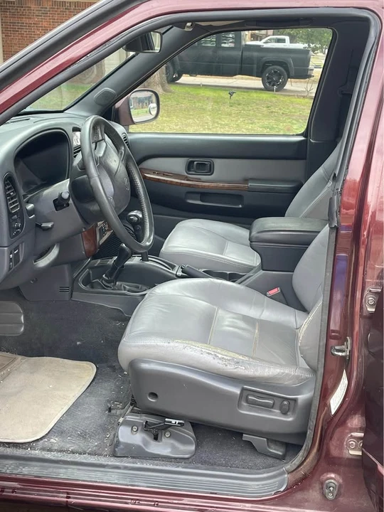1996 Nissan Pathfinder 2nd Gen - Image 7 of 16