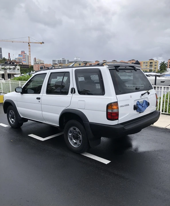 1996 Nissan Pathfinder 2nd Gen - Image 14 of 31