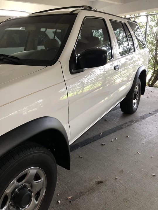 1996 Nissan Pathfinder 2nd Gen - Image 25 of 31