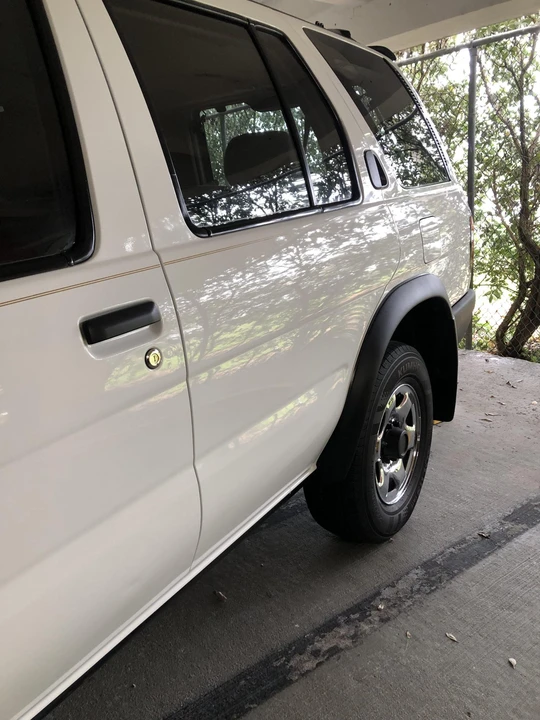 1996 Nissan Pathfinder 2nd Gen - Image 26 of 31