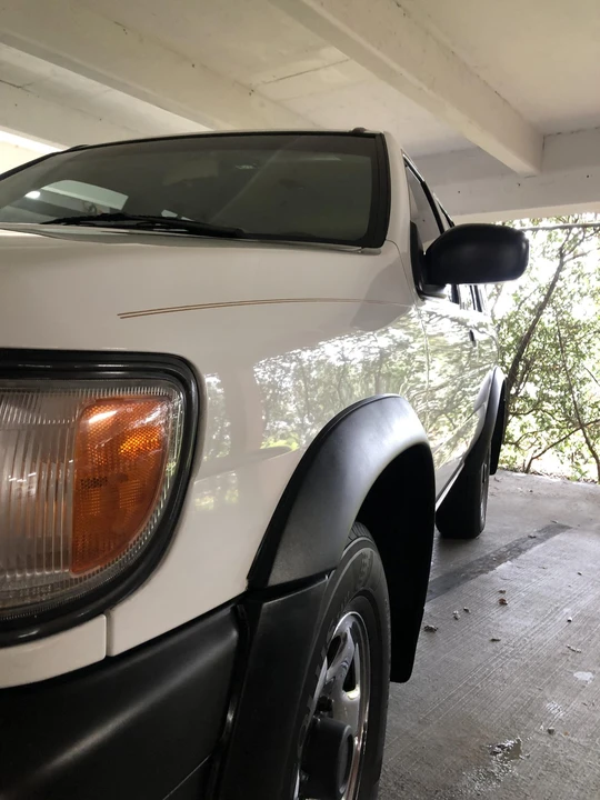 1996 Nissan Pathfinder 2nd Gen - Image 19 of 31