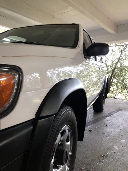 1996 Nissan Pathfinder 2nd Gen - Image 21 of 31