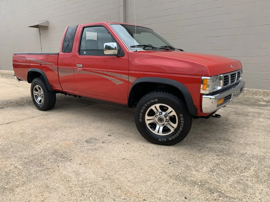 1996 Nissan Frontier - Image 8 of 11