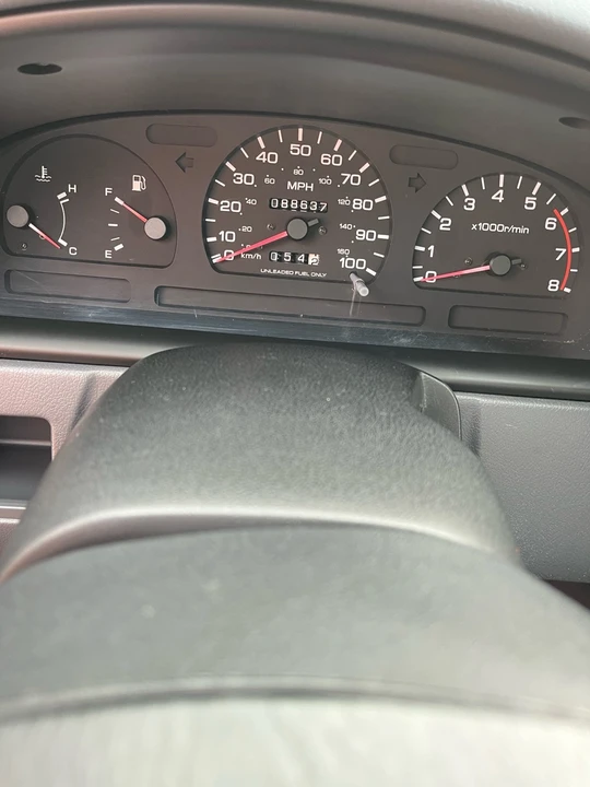 1996 Nissan Frontier - Image 8 of 14