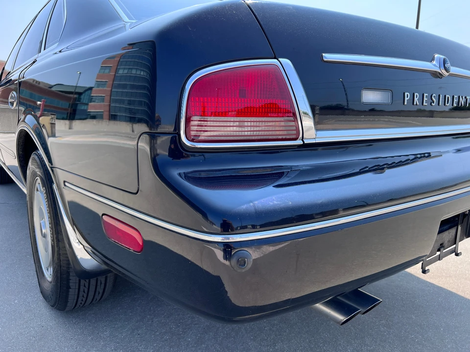 1996 Nissan President 3rd Gen - Image 25 of 31