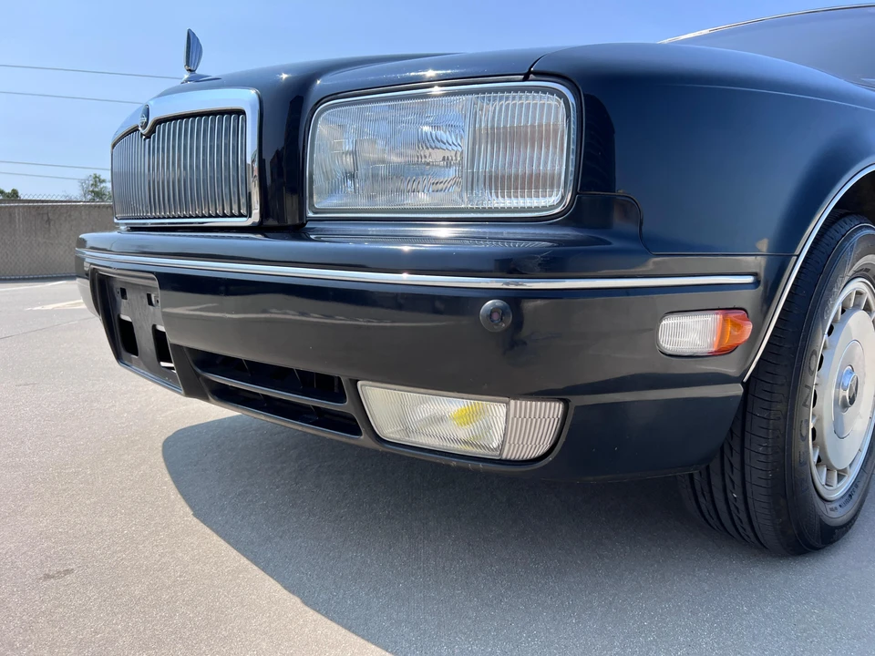 1996 Nissan President 3rd Gen - Image 24 of 31