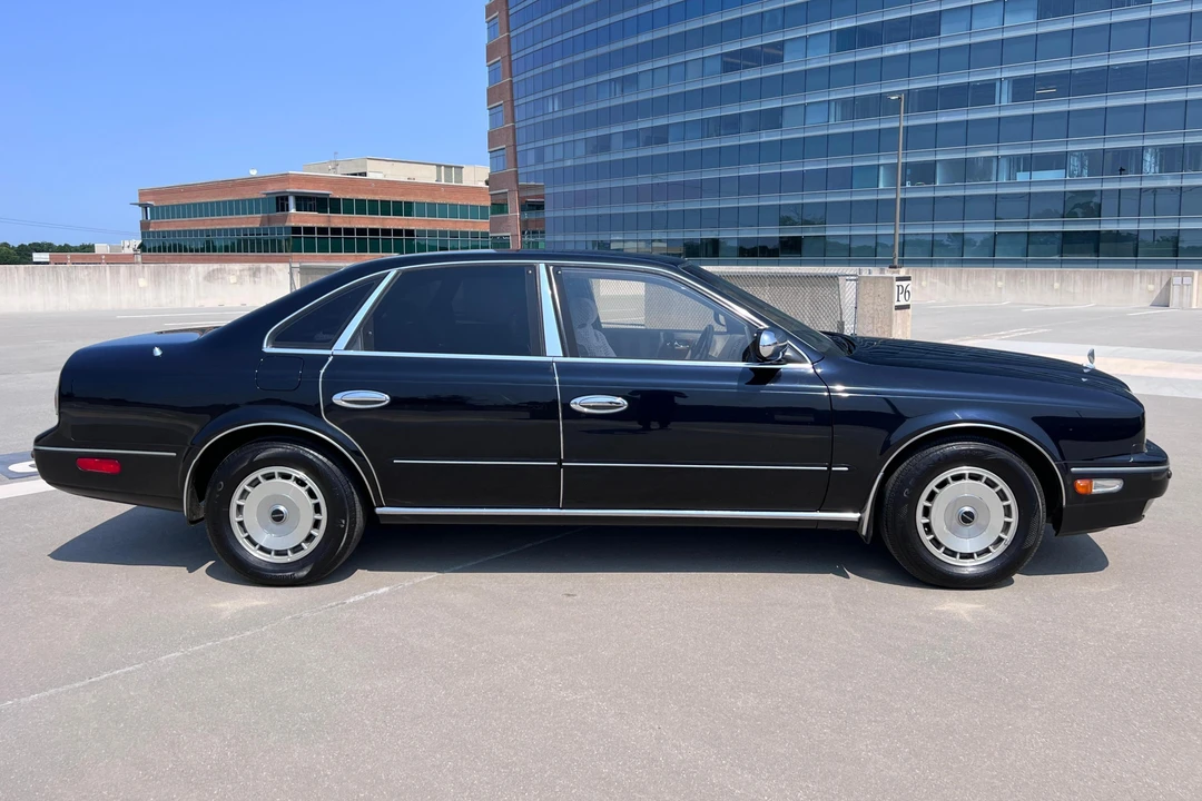 1996 Nissan President 3rd Gen - Image 3 of 31