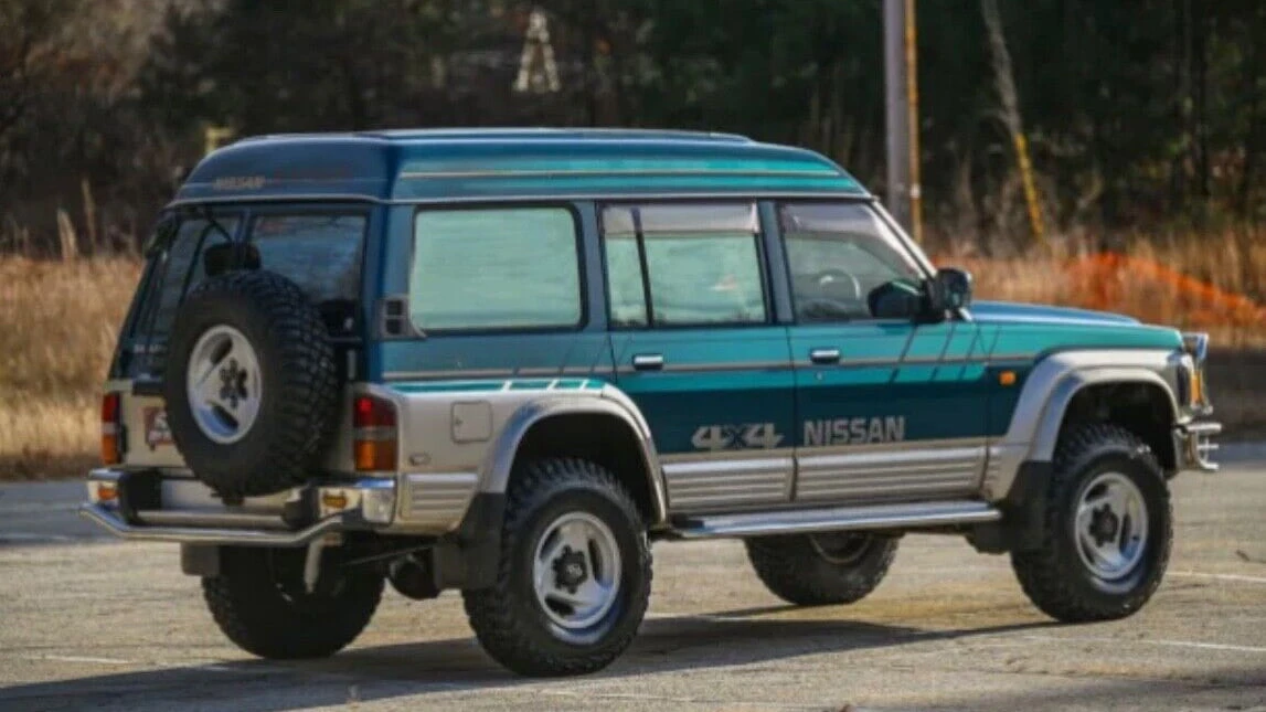 1996 Nissan Patrol 3rd Gen - Image 2 of 14