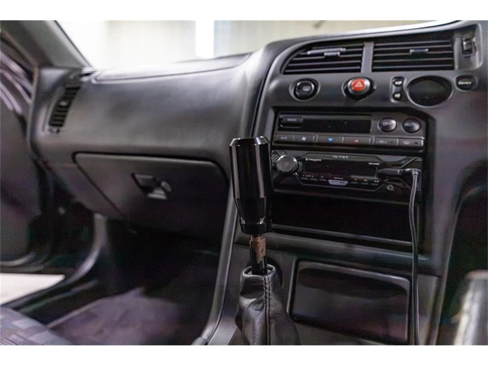 1996 Nissan R33 Skyline 9th Gen - Image 14 of 31