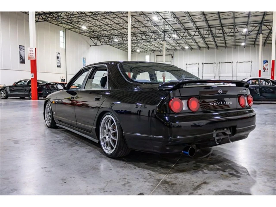 1996 Nissan R33 Skyline 9th Gen - Image 4 of 31