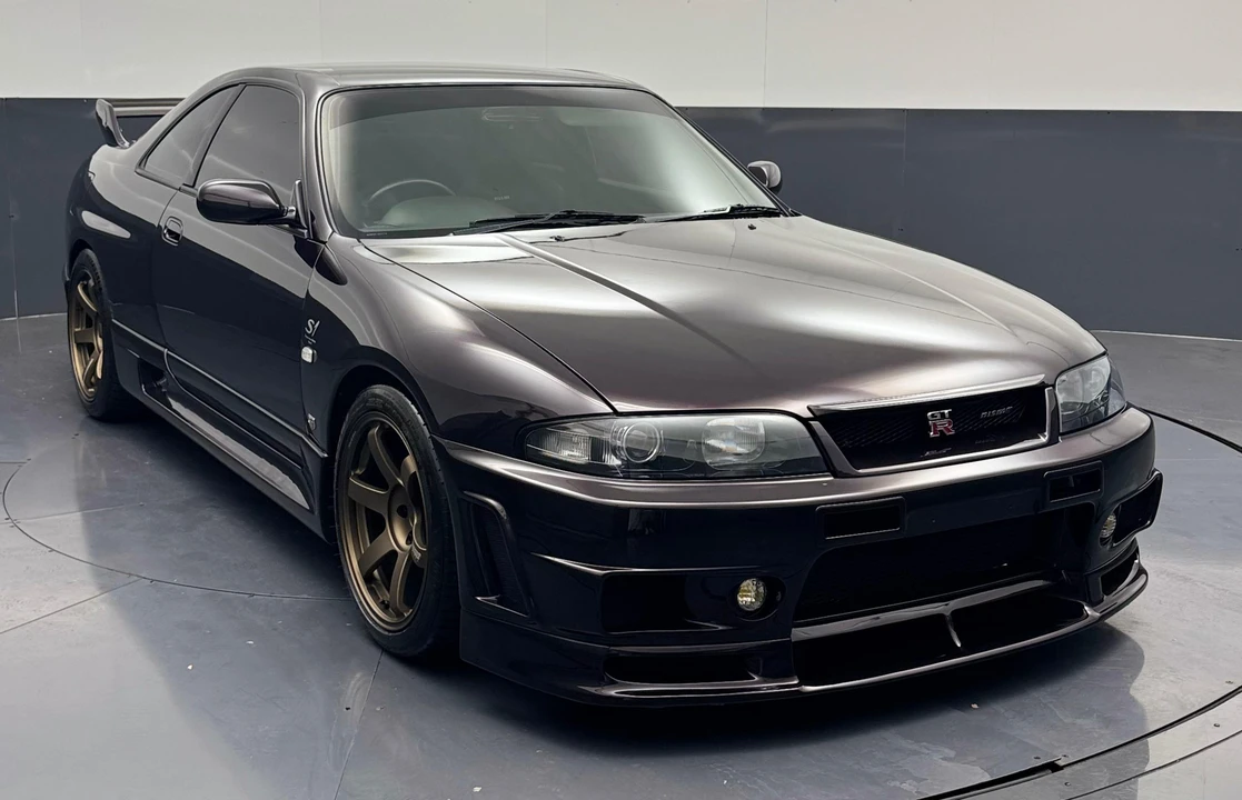 1996 Nissan R33 Skyline GT-R 9th Gen - Image 15 of 31