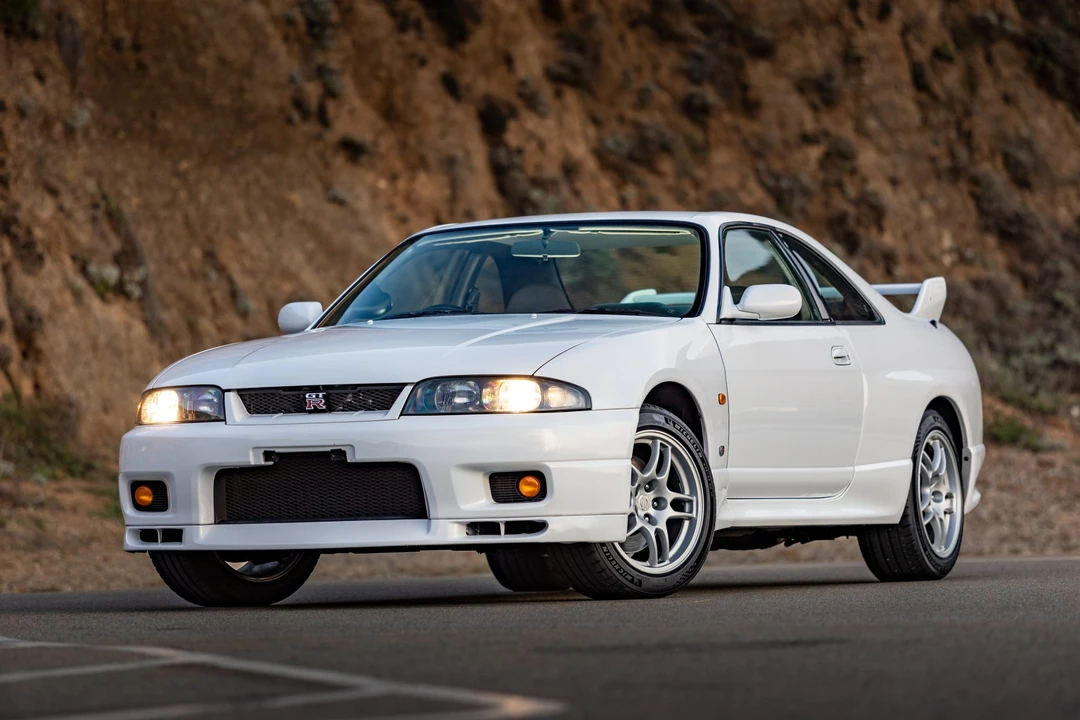 1996 Nissan R33 Skyline GT-R 9th Gen - Image 6 of 31