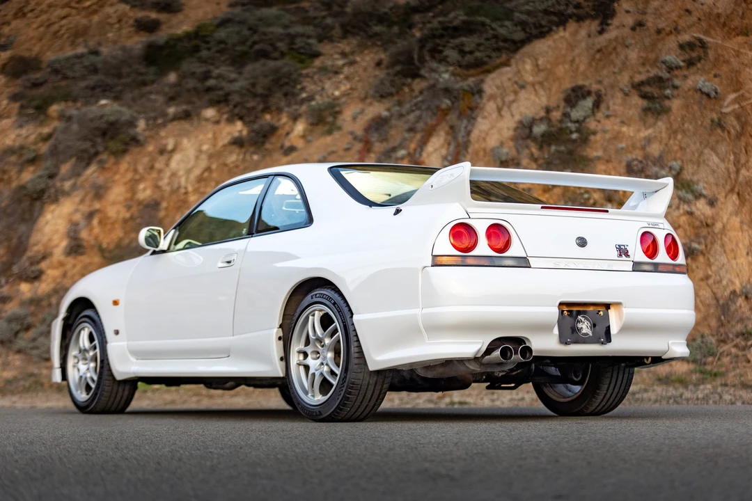 1996 Nissan R33 Skyline GT-R 9th Gen - Image 18 of 31