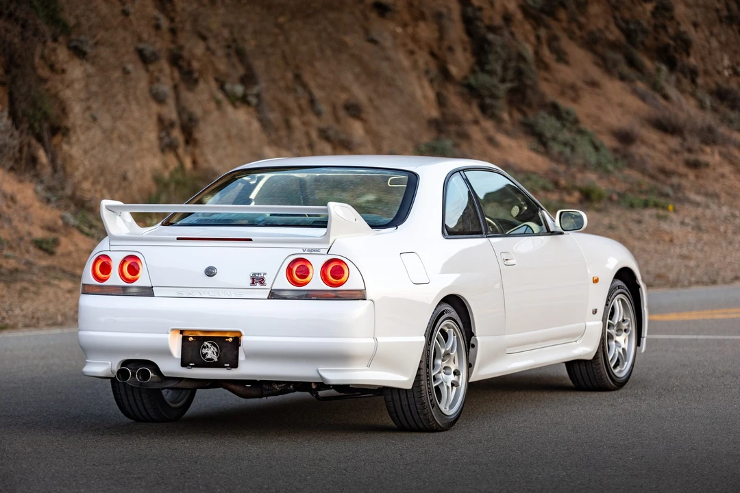 1996 Nissan R33 Skyline GT-R 9th Gen - Image 23 of 31