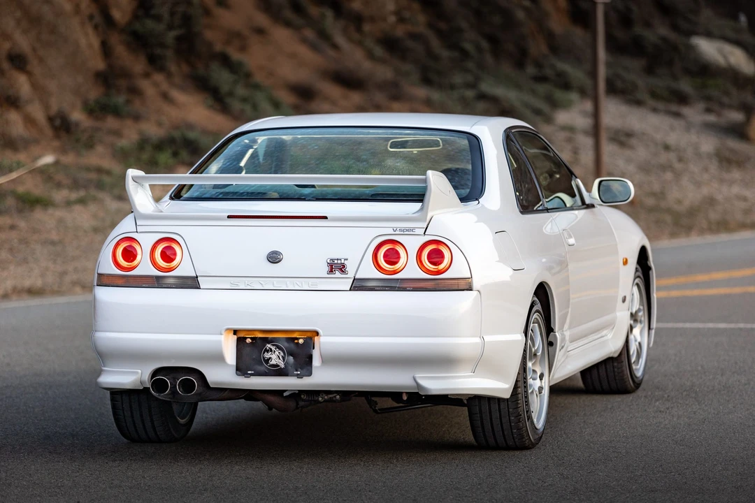 1996 Nissan R33 Skyline GT-R 9th Gen - Image 22 of 31