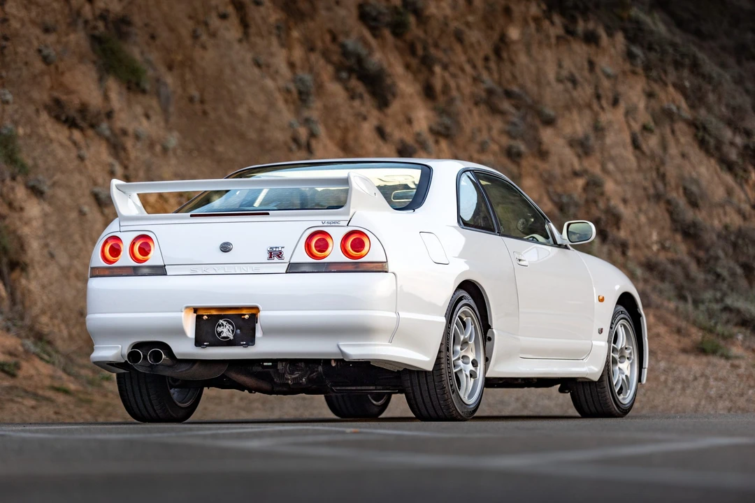 1996 Nissan R33 Skyline GT-R 9th Gen - Image 24 of 31