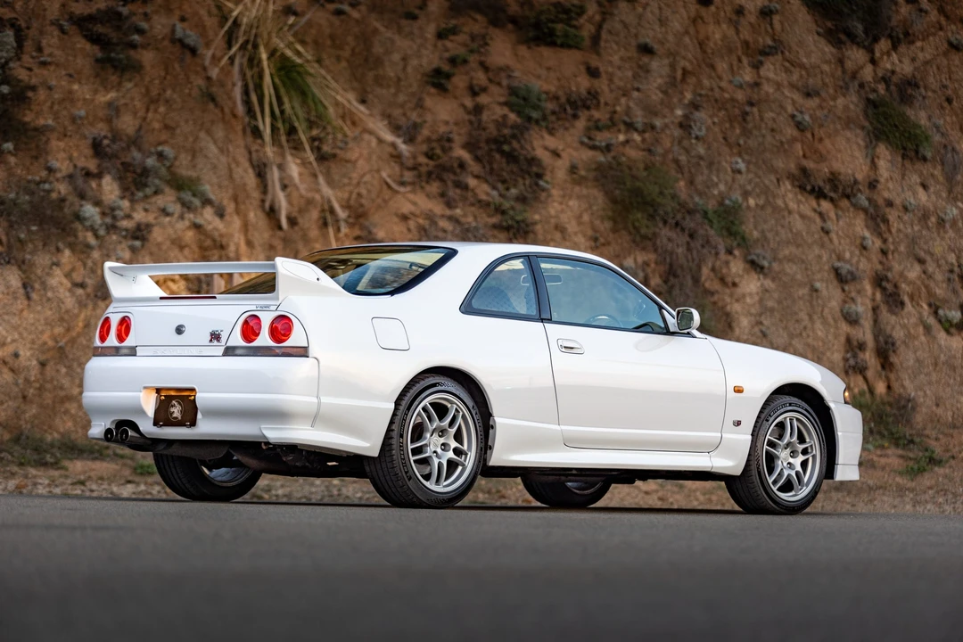 1996 Nissan R33 Skyline GT-R 9th Gen - Image 26 of 31