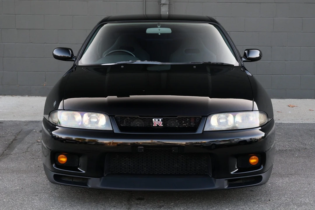 1996 Nissan R33 Skyline GT-R 9th Gen - Image 15 of 31