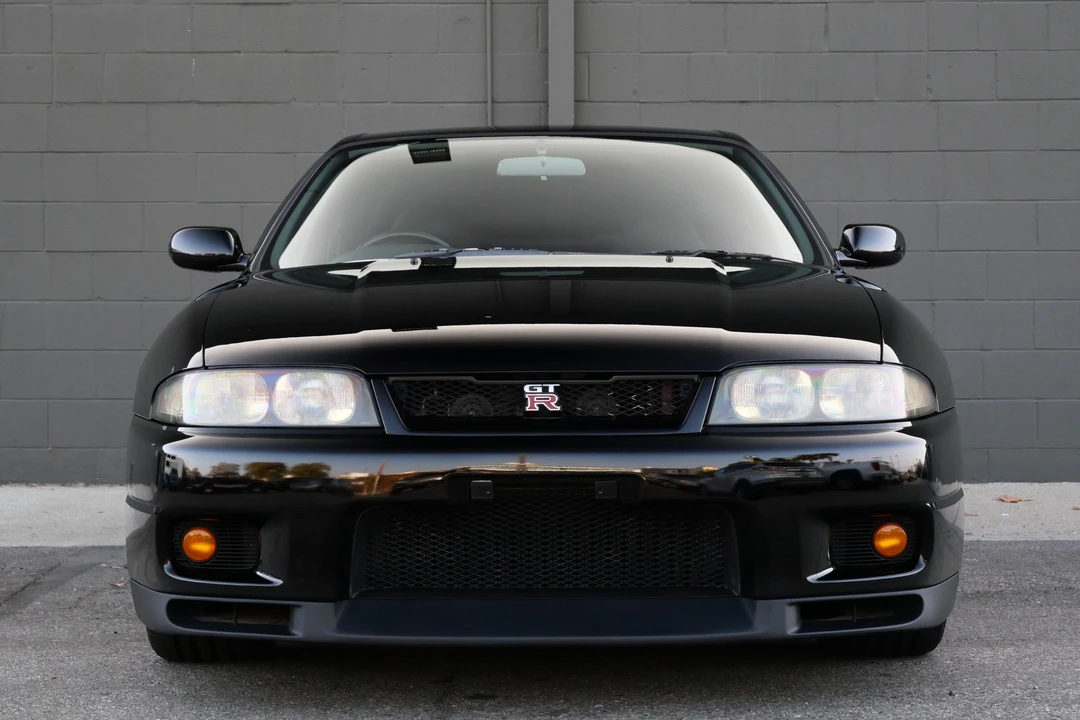 1996 Nissan R33 Skyline GT-R 9th Gen - Image 16 of 31