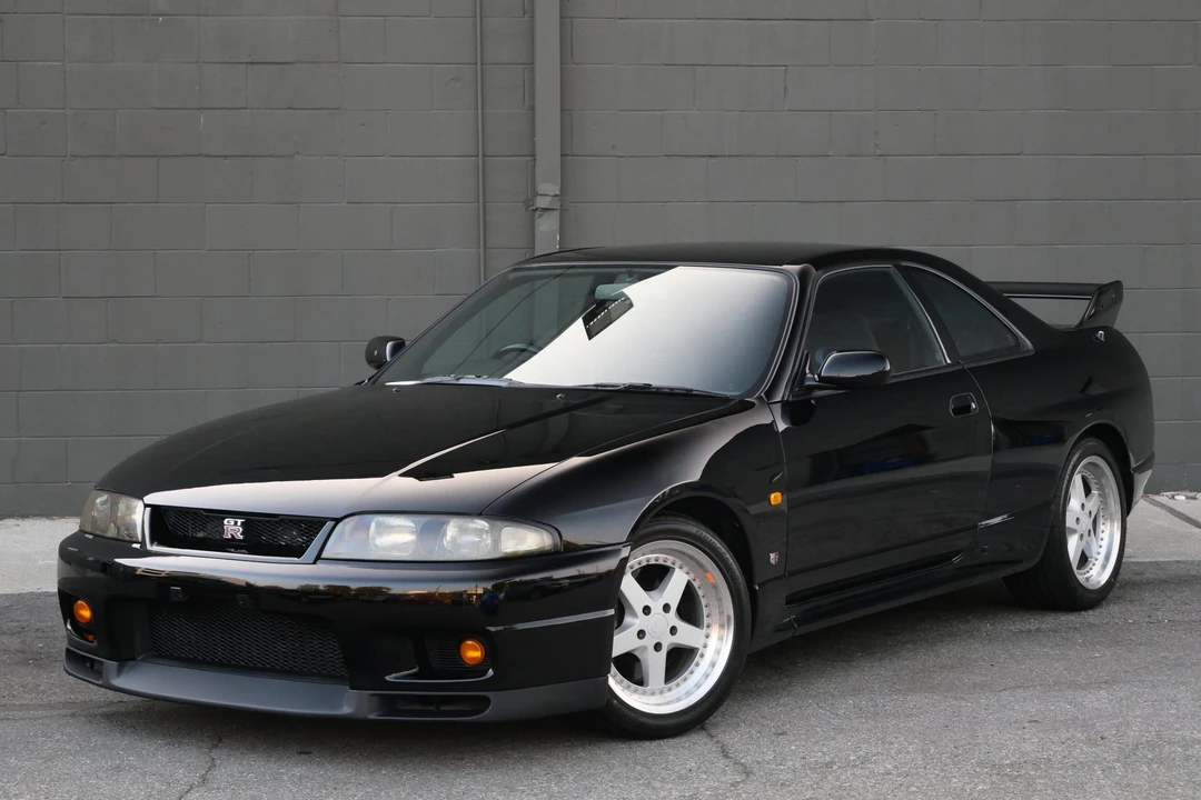 1996 Nissan R33 Skyline GT-R 9th Gen - Image 2 of 31