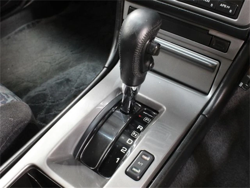 1996 Nissan Stagea 1st Gen - Image 14 of 31