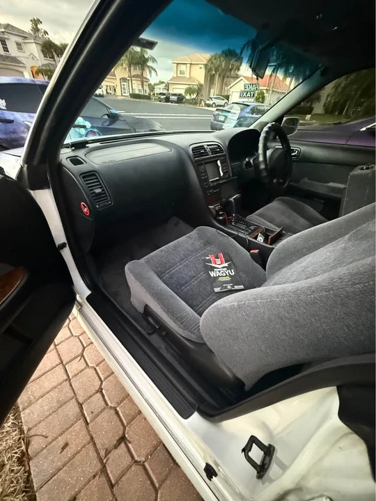 1996 Nissan Cedric 9th Gen - Image 5 of 9