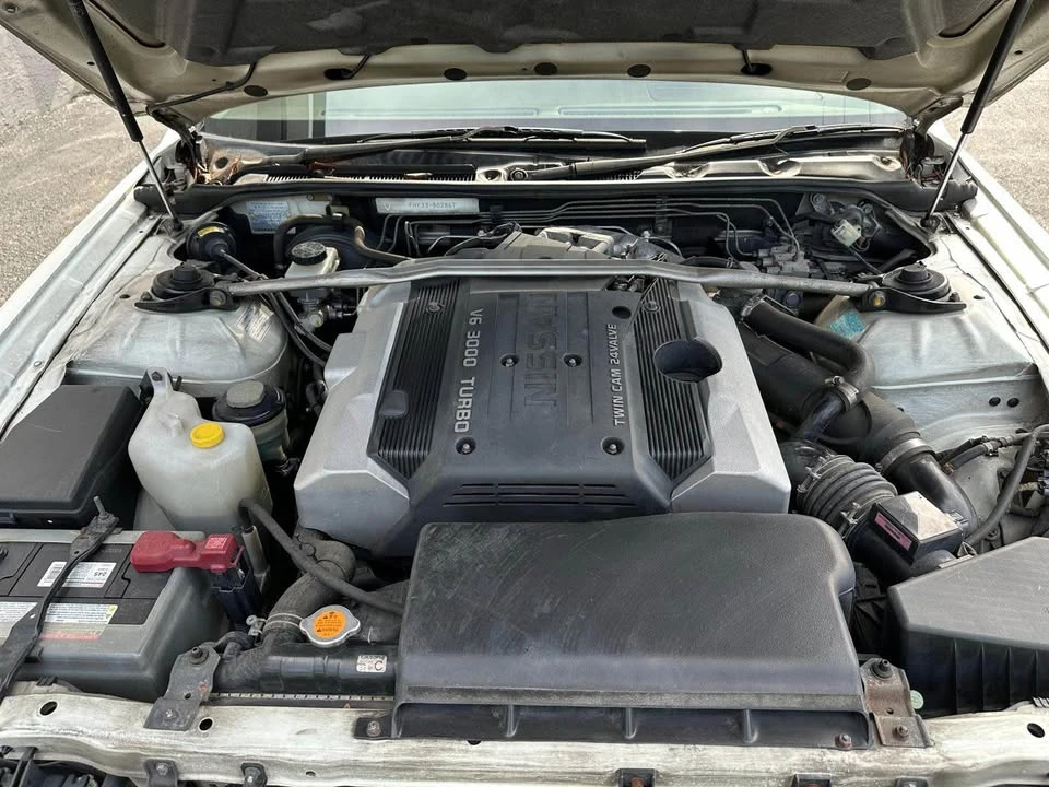 1996 Nissan Cima - Image 12 of 19