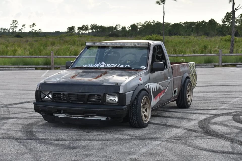 1996 Nissan Frontier - Image 4 of 10