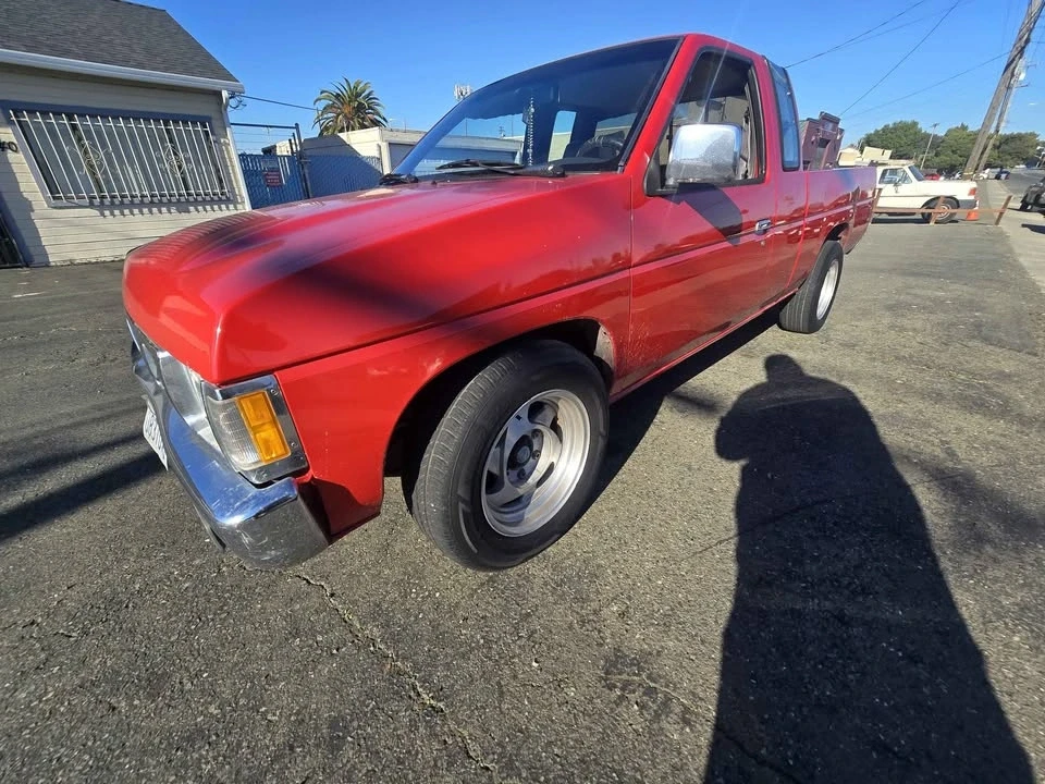 1996 Nissan Frontier - Image 4 of 7