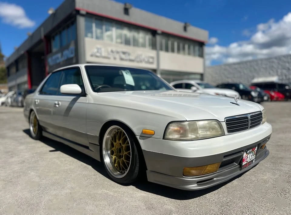 1996 Nissan Laurel 7th Gen - Image 3 of 18