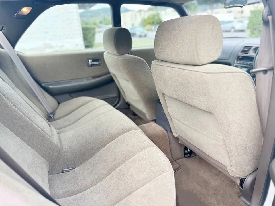 1996 Nissan Laurel 7th Gen - Image 14 of 18