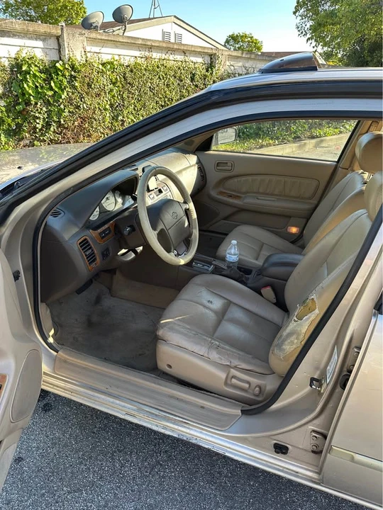 1996 Nissan Maxima 4th Gen - Image 8 of 10
