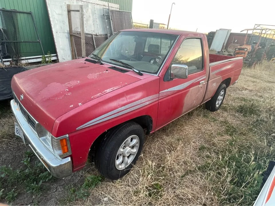 1996 Nissan Frontier - Image 3 of 4