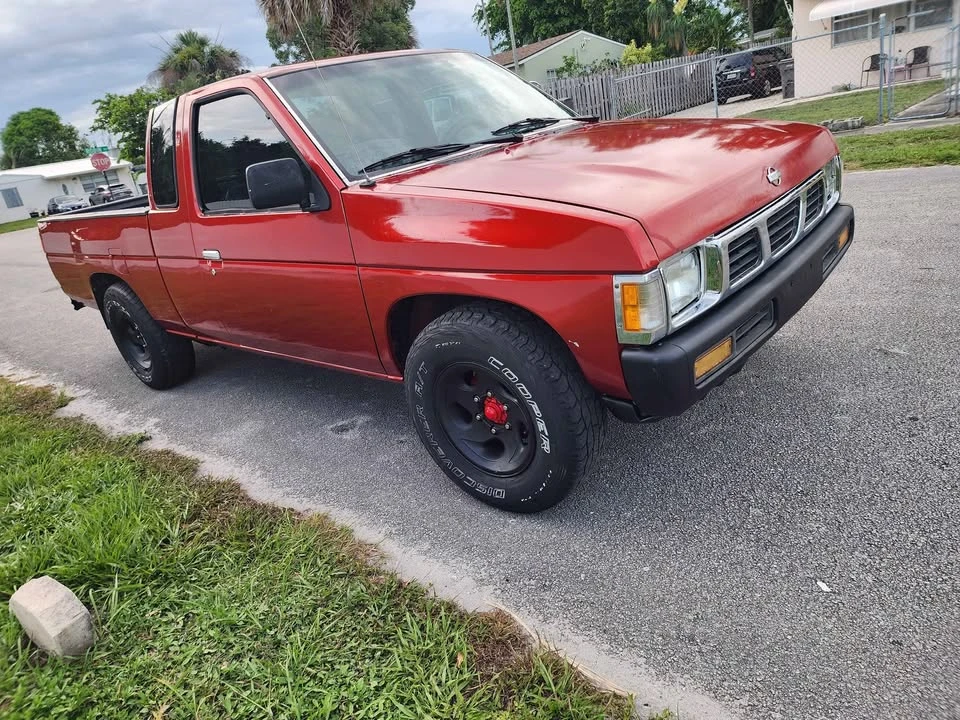 1996 Nissan Frontier - Image 7 of 20