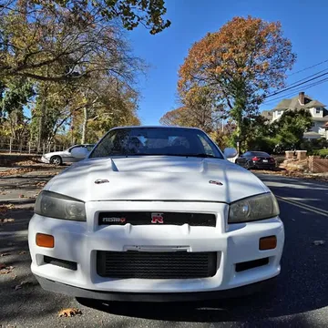 1996 Nissan Skyline
