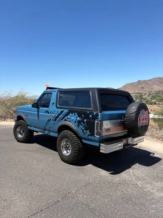 1996 Ford Bronco 5th Gen - Image 3 of 16