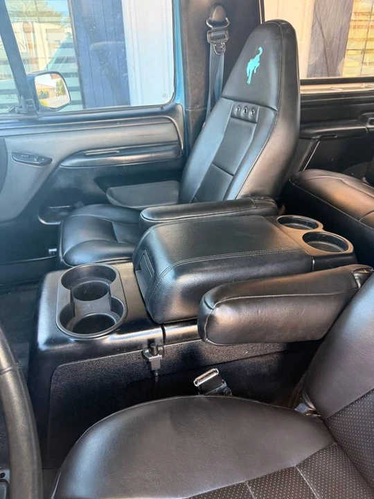 1996 Ford Bronco 5th Gen - Image 6 of 16