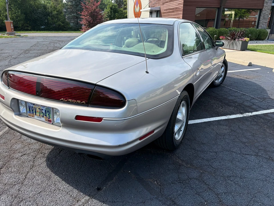 1996 Oldsmobile Aurora - Image 7 of 31