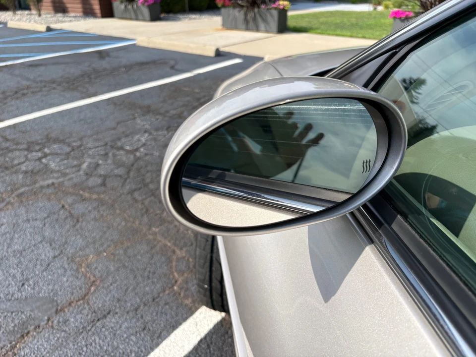 1996 Oldsmobile Aurora - Image 28 of 31