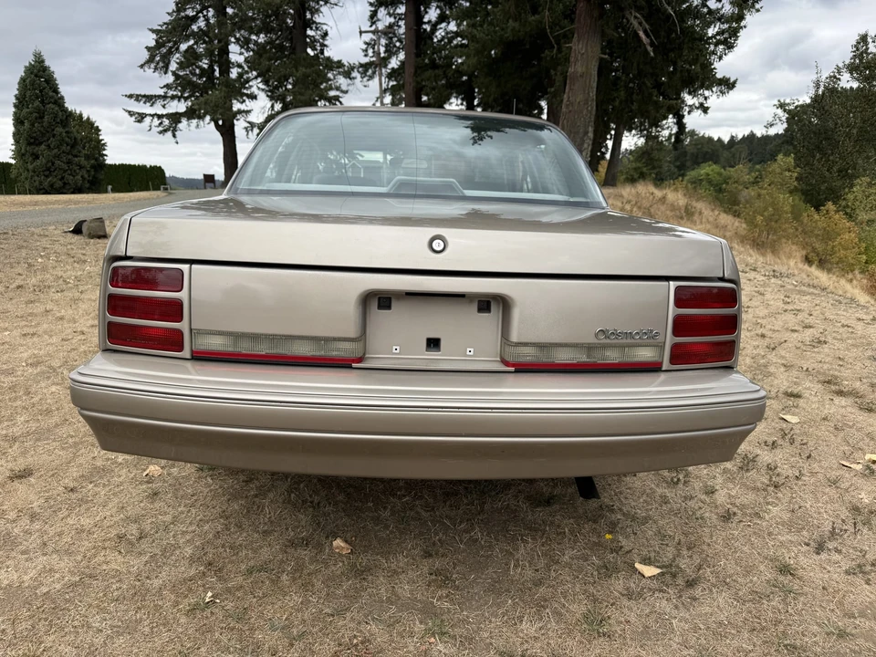 1996 Oldsmobile Cutlass Ciera - Image 6 of 31