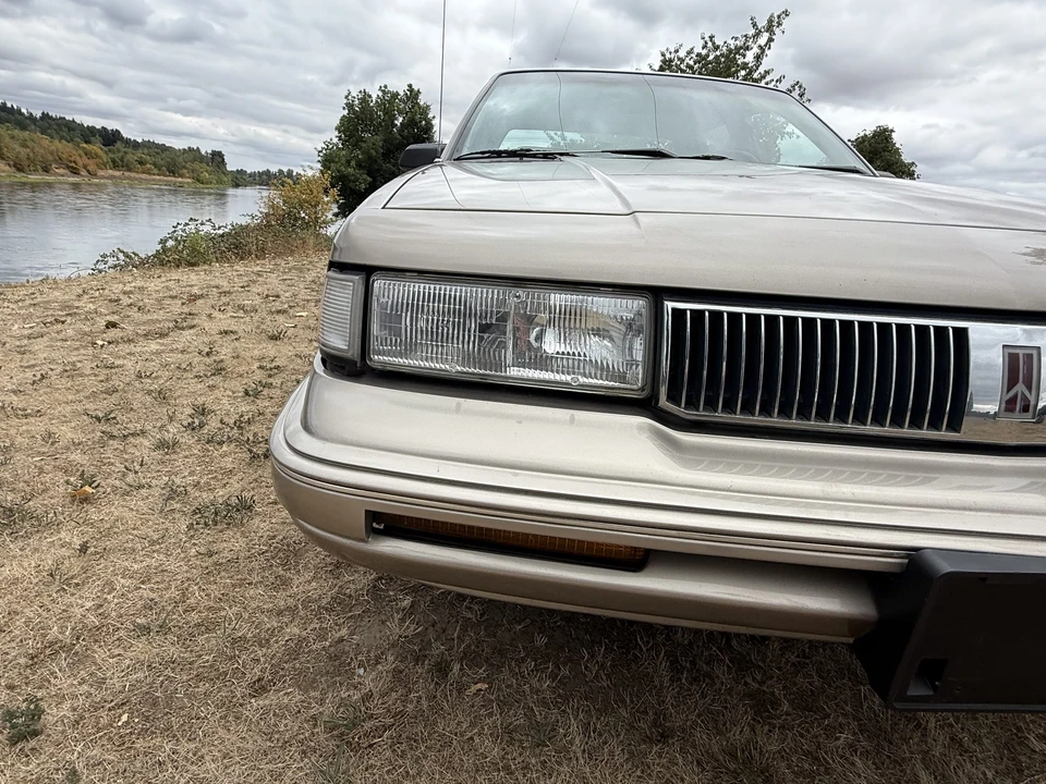 1996 Oldsmobile Cutlass Ciera - Image 11 of 31